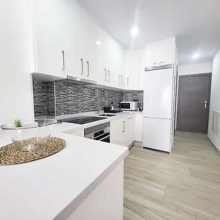 Cristianos Ljus Apartment